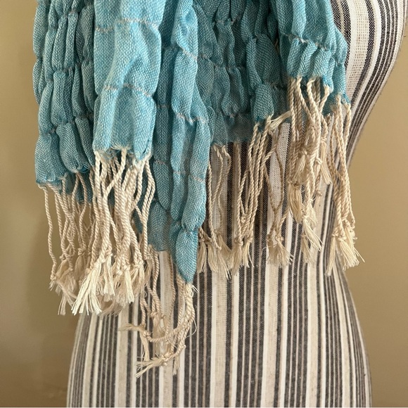 Women’s Blue 100% Viscose Lightweight Fringed Smocked Boho Hippie Scarf - Picture 2 of 10